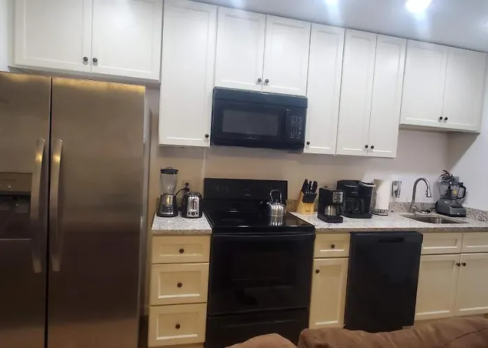 Apartment One Unit Of A Fully Renovated Duplex Near Fsu Tallahassee
