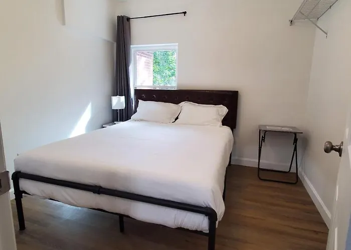 Apartment One Unit Of A Fully Renovated Duplex Near Fsu *